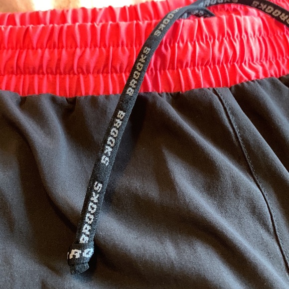 LOT of Running gear: Brooks and Nike - Picture 4 of 9